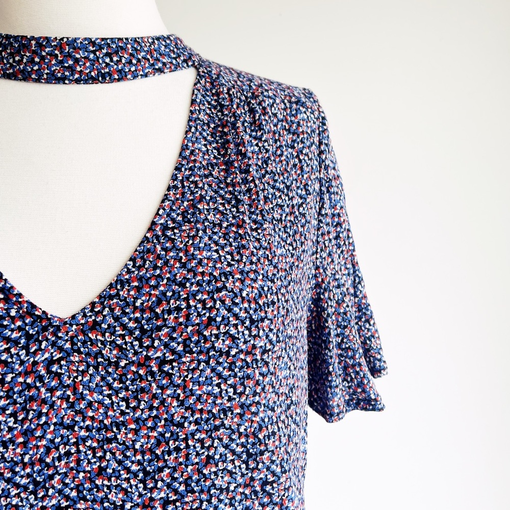 Anthropologie Navy Floral V-Neck Blouse with Choker - Picture 6 of 11